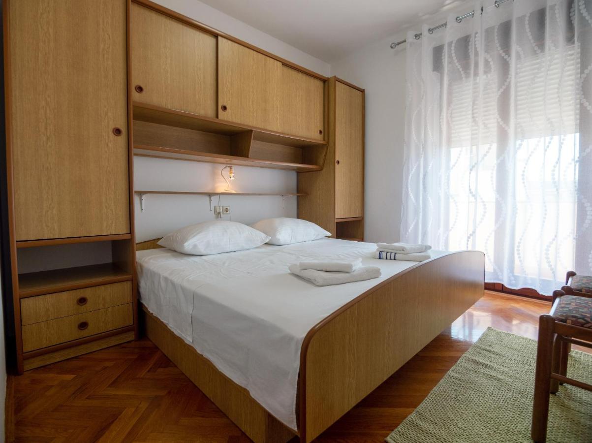 Apartments Đoković Barbat na Rabu Buitenkant foto